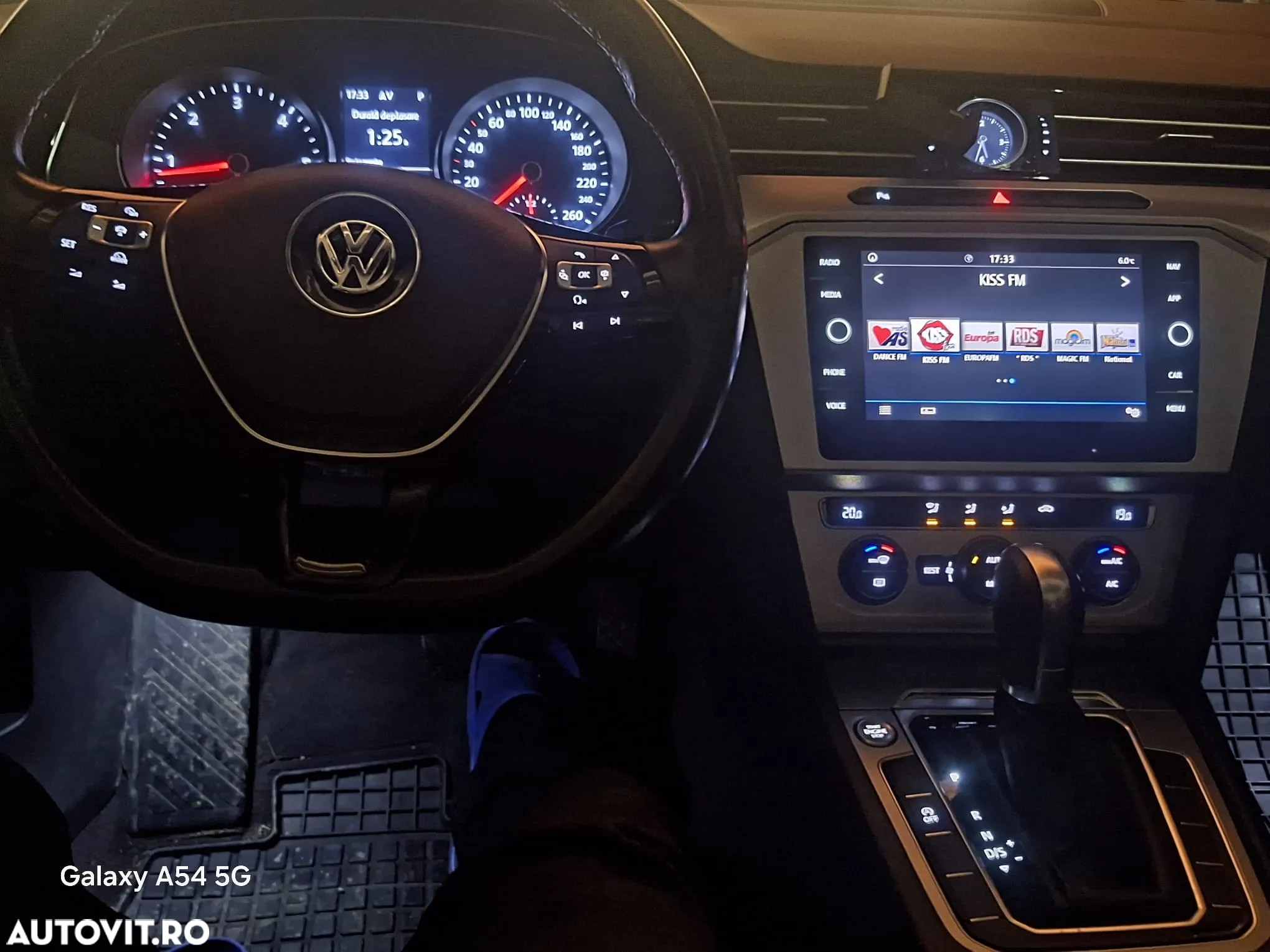 Volkswagen Passat - 6