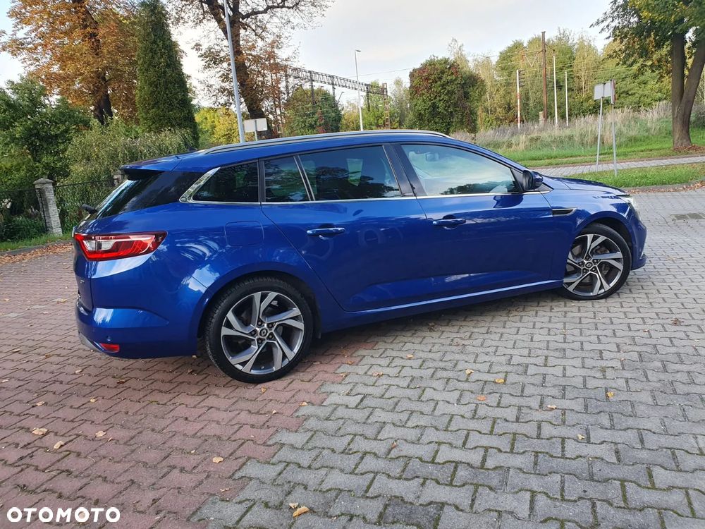 Renault Megane ENERGY TCe 205 EDC GT - 26