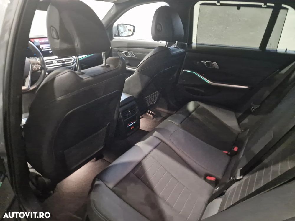 BMW Seria 3 320d Touring Aut. Sport Line - 16