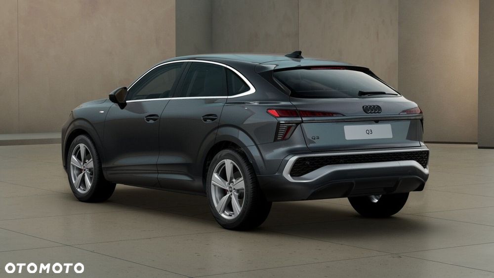 Audi Q3 Sportback - 2