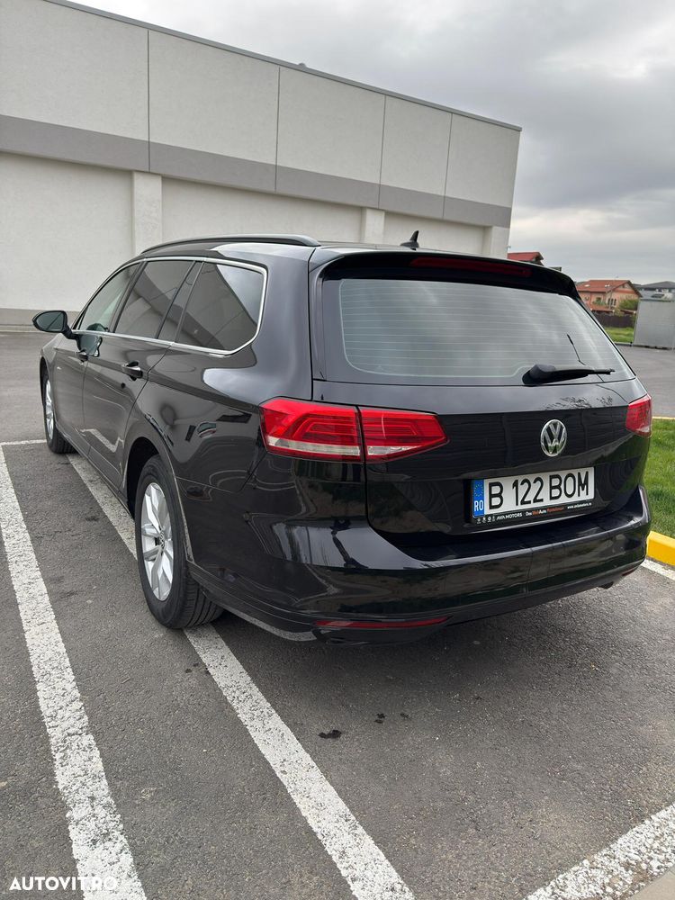Volkswagen Passat 2.0 TDI DSG (BlueMotion Technology) Comfortline - 3