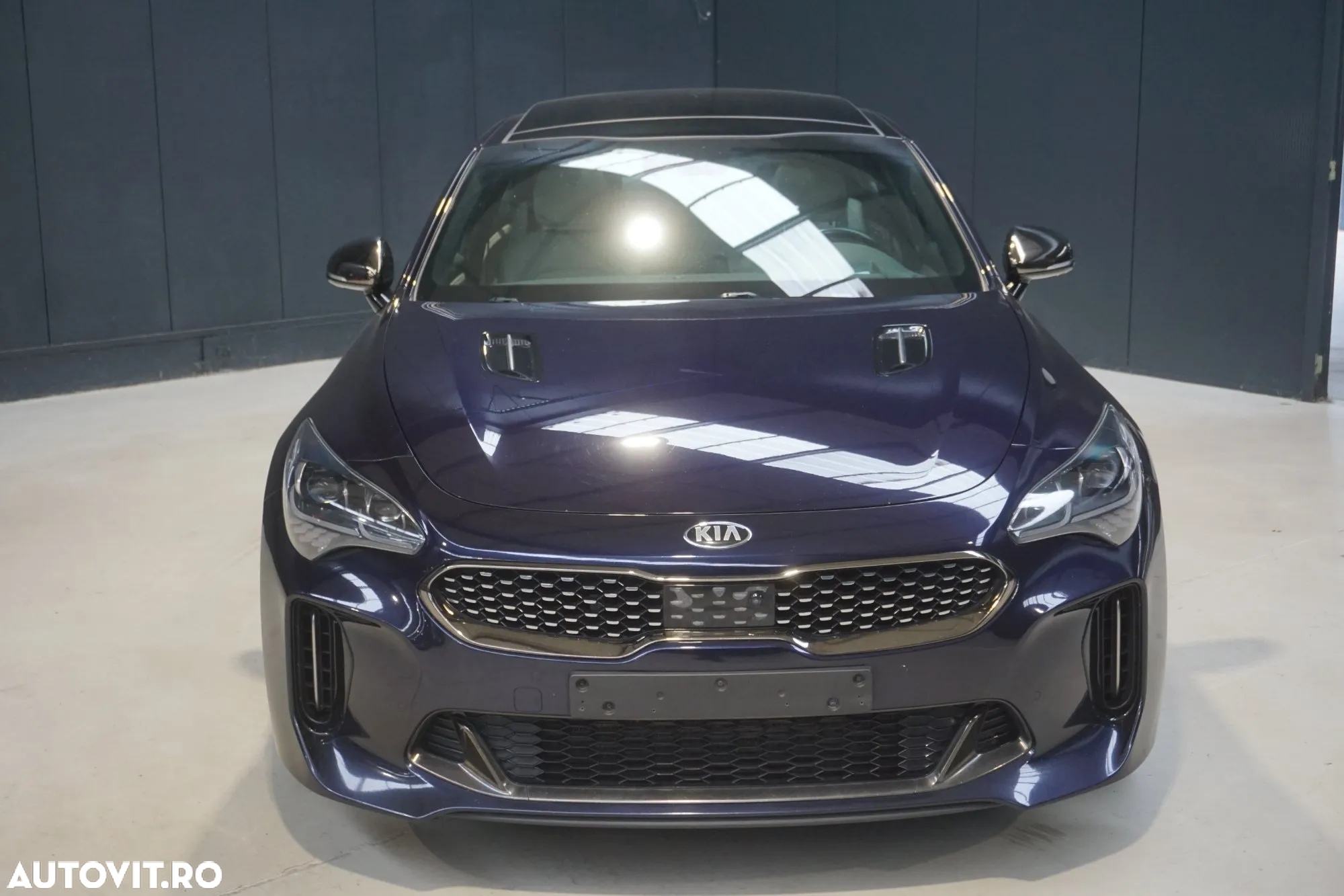 Kia Stinger 2.2 CRDI AWD GT Line - 6