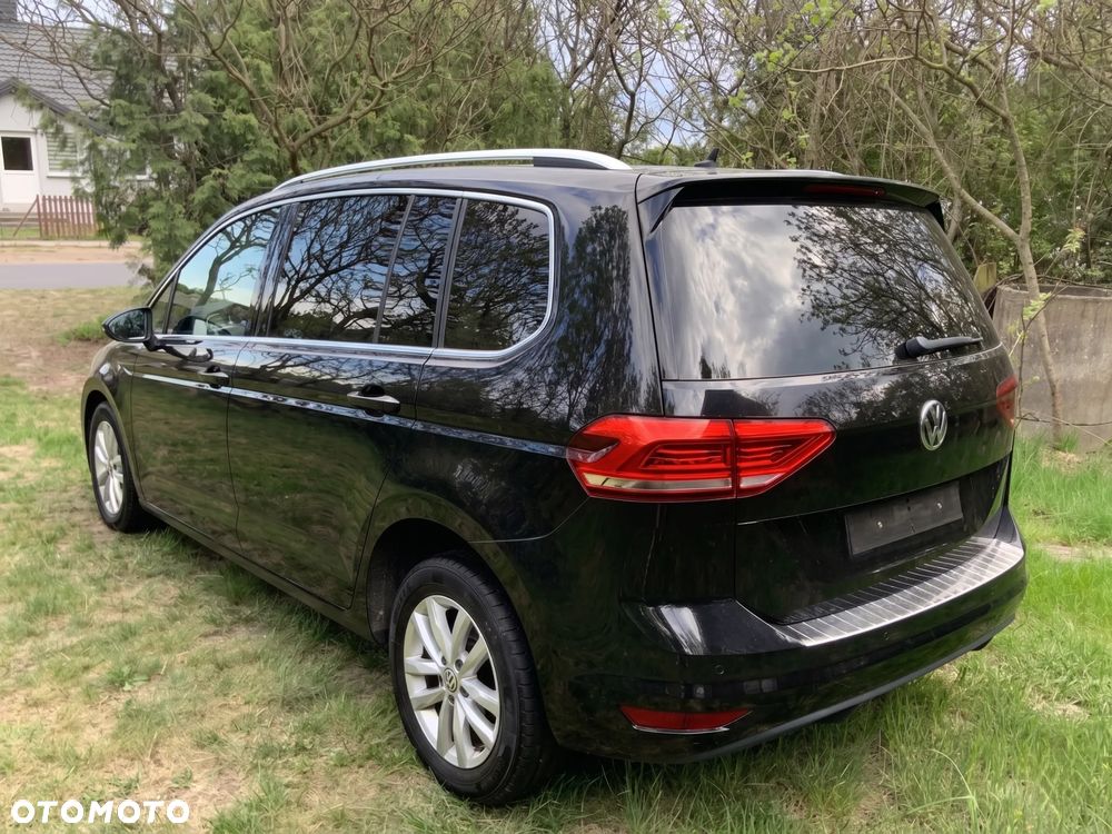 Volkswagen Touran 1.6 TDI BMT SCR Comfortline - 4