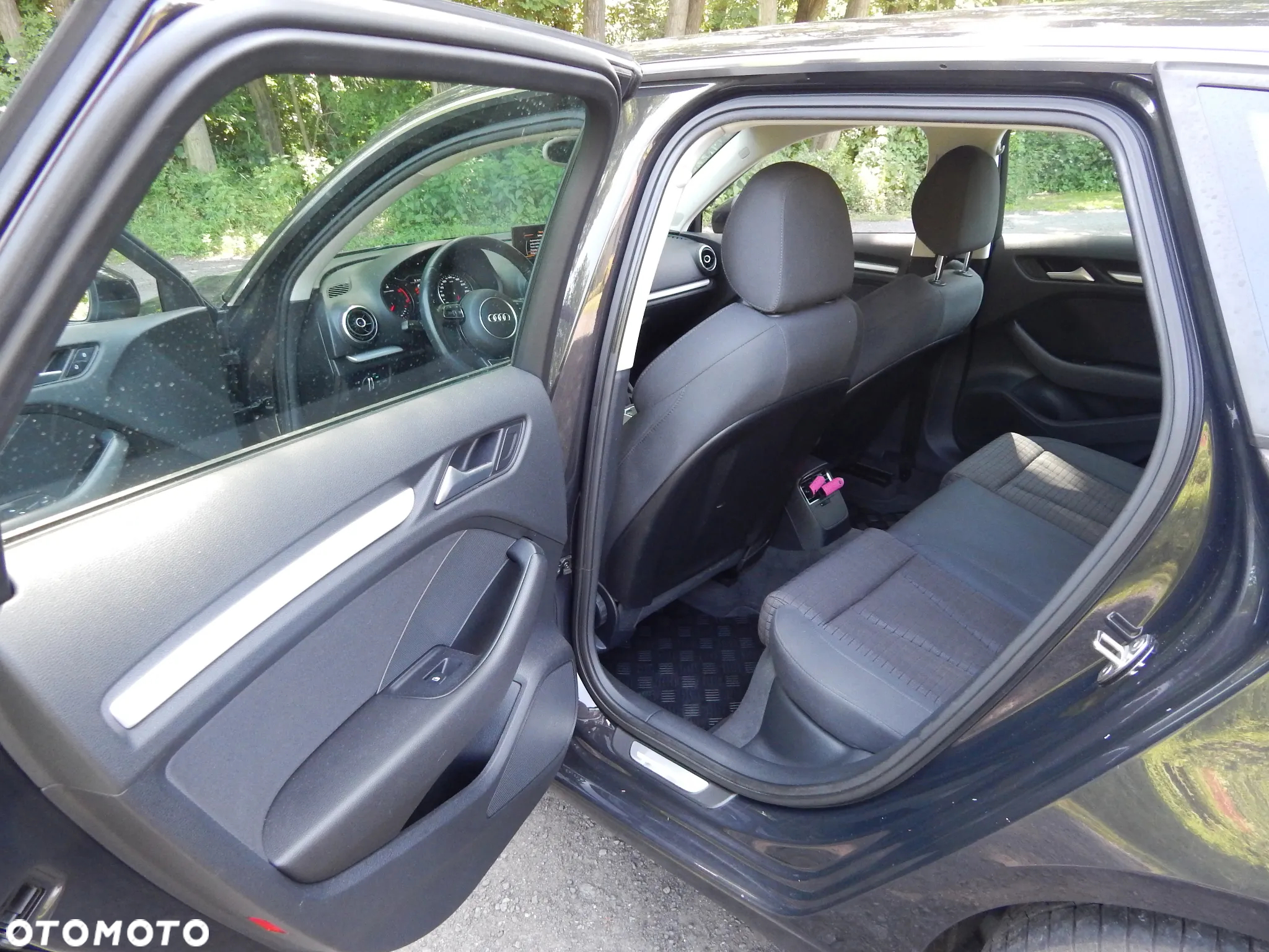 Audi A3 1.6 TDI Sportback Ambiente - 11