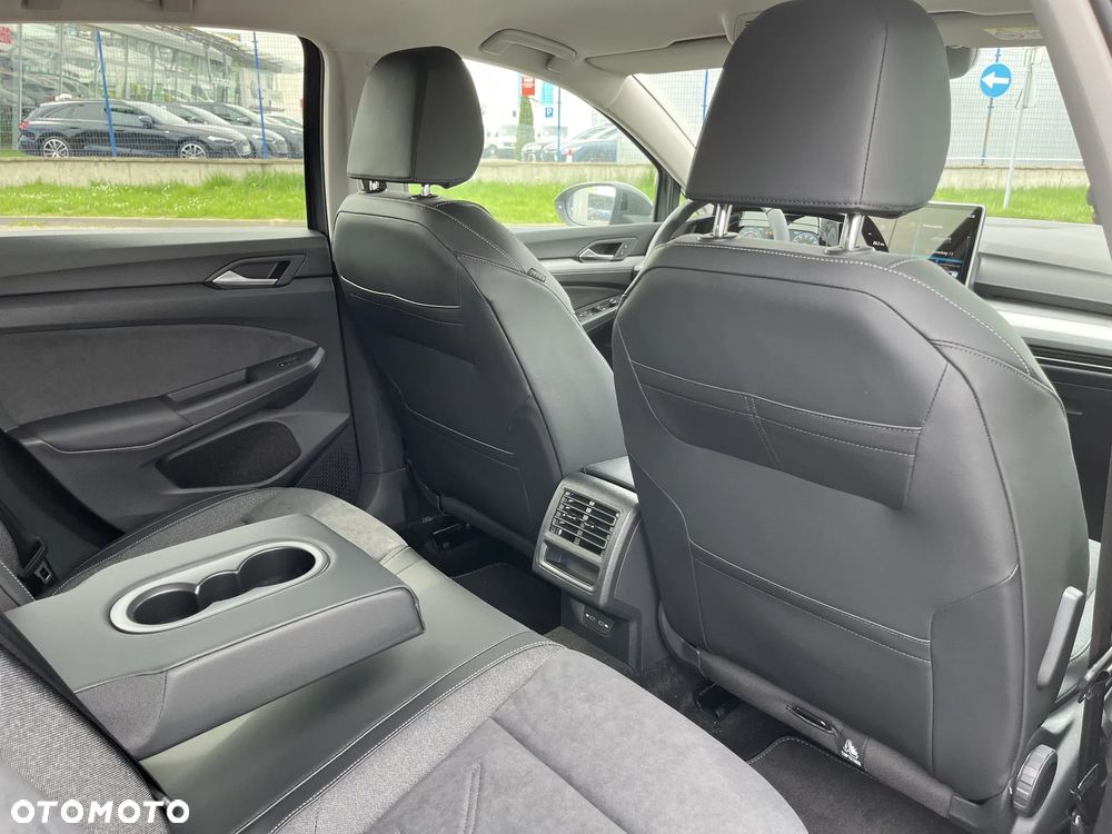 Volkswagen Golf 1.5 eTSI mHEV Life Plus DSG - 20