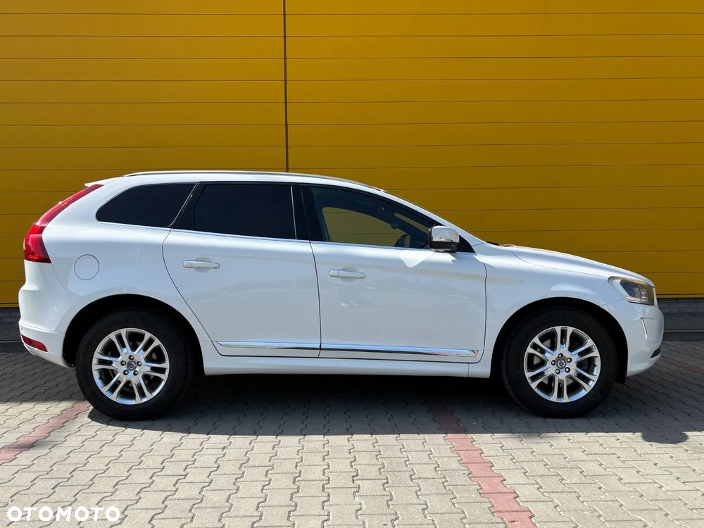 Volvo XC 60 D4 Drive-E Summum - 3