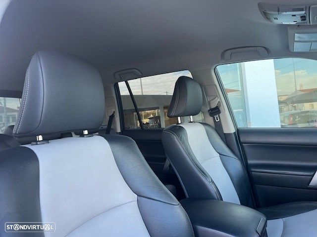 Toyota Land Cruiser 3.0 D-4D CA - 6