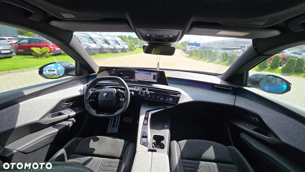 Peugeot 5008 1.2 PureTech mHEV GT S&S e-DCS6 - 17