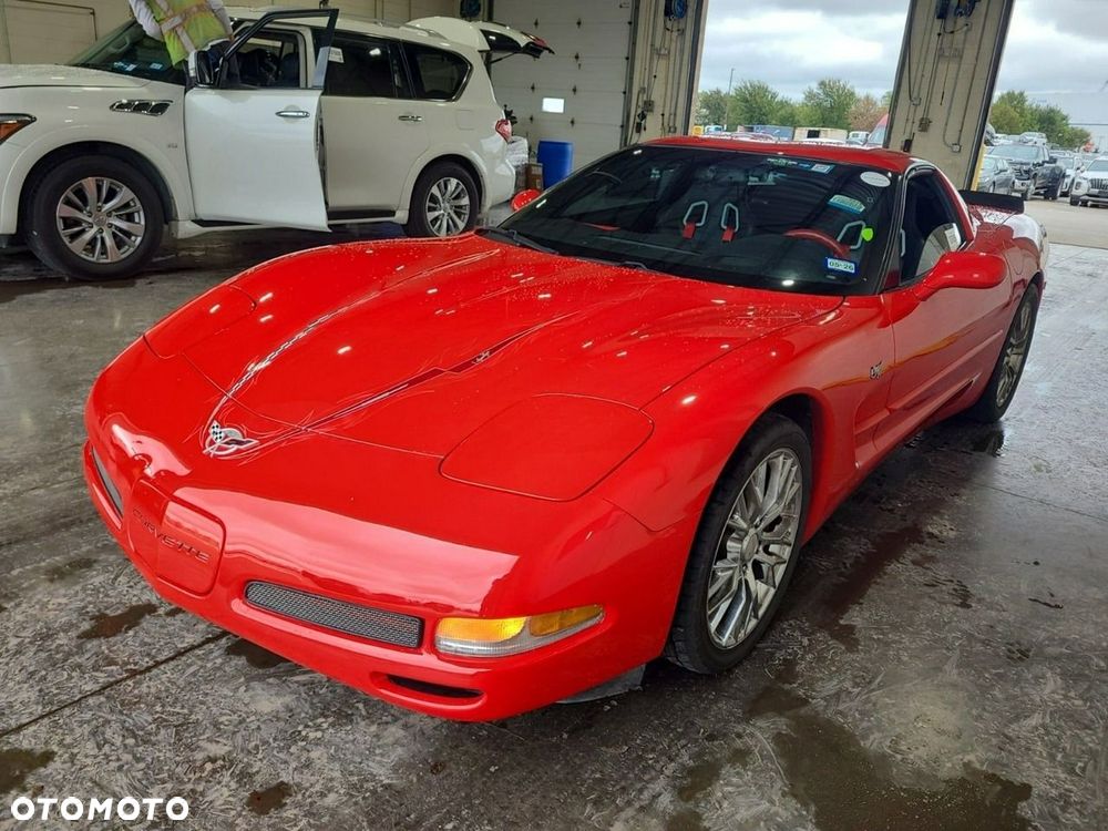 Chevrolet Corvette 2003 photo 3