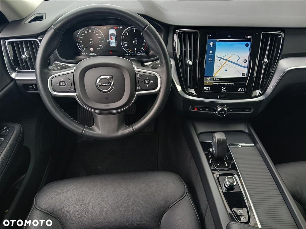 Volvo V60 B4 D Momentum Pro - 11