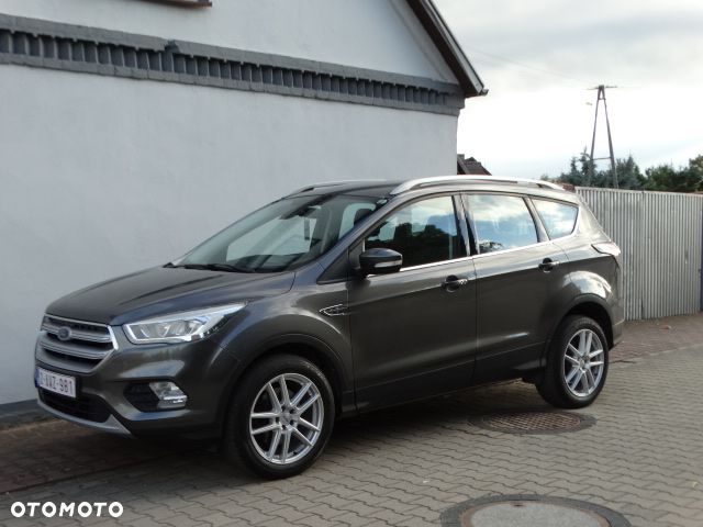 Ford Kuga - 4