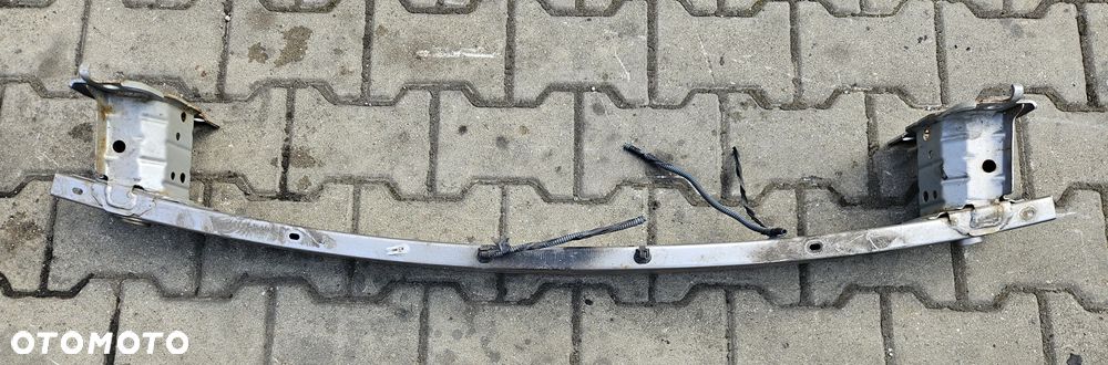 Toyota Auris 2 II belka zderzaka przód przedniego - 3