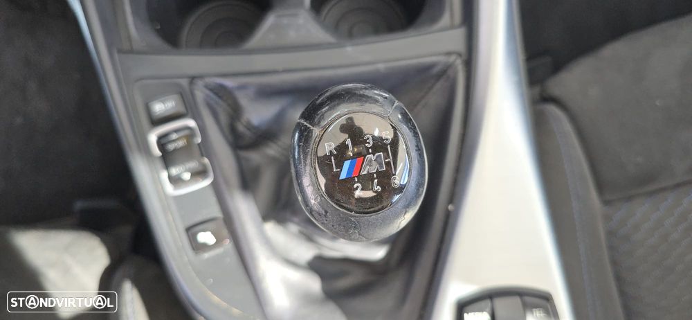 BMW 116 d Pack M - 29