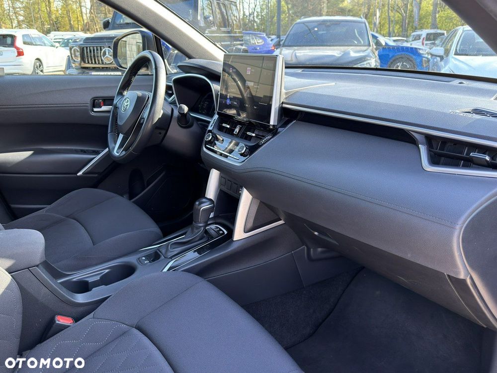 Toyota Corolla Cross 2.0 Hybrid Comfort - 17