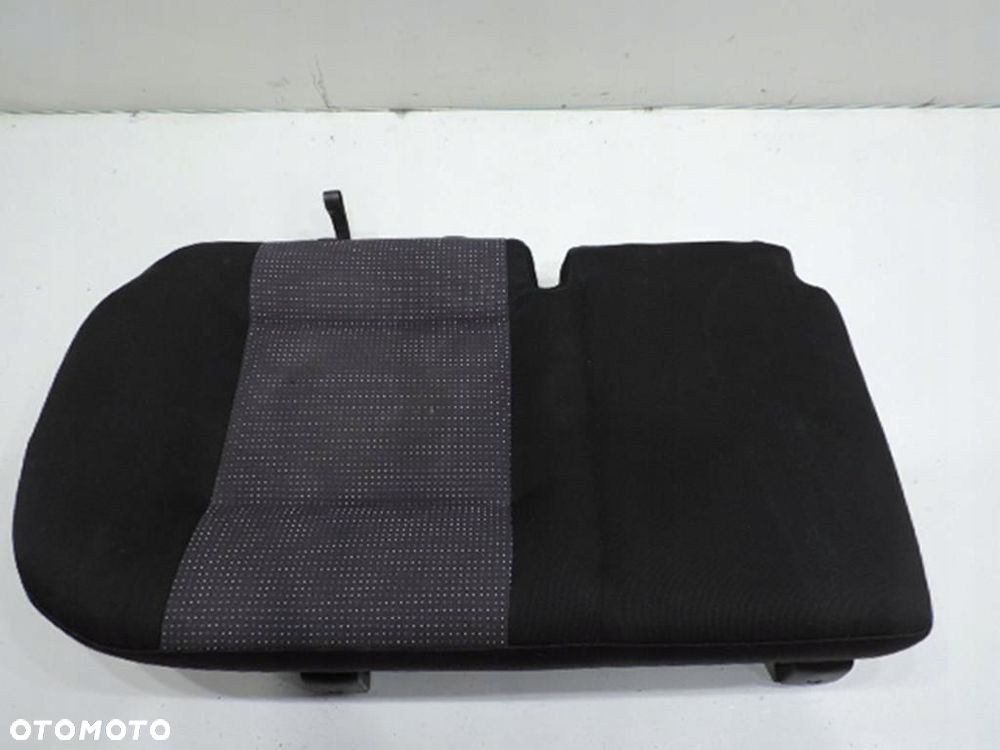 SIEDZISKO KANAPY PRAWY TYŁ VW GOLF IV KOMBI - 1
