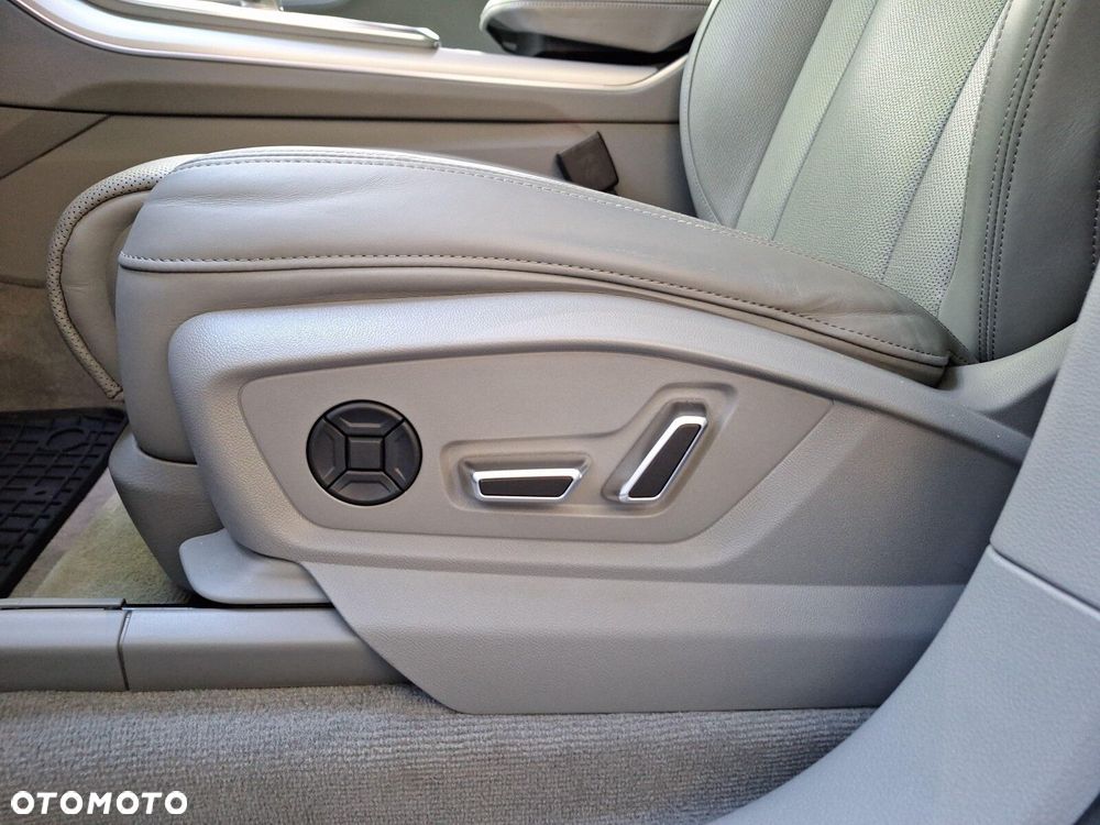 Audi Q7 - 17