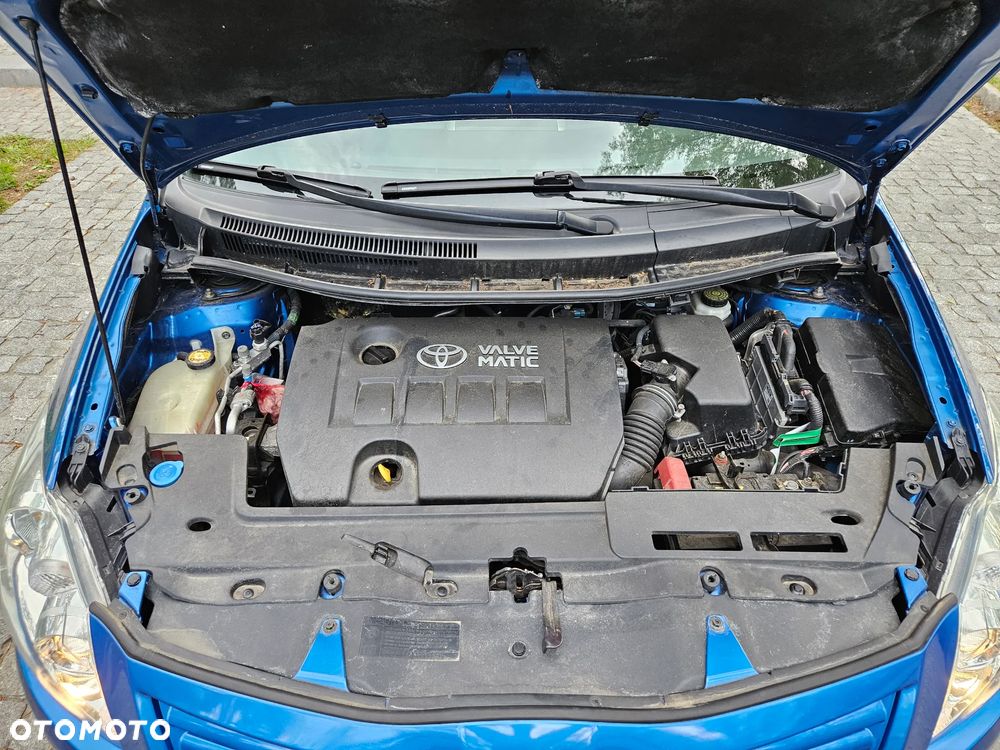 Toyota Auris 1.6 Sol - 27