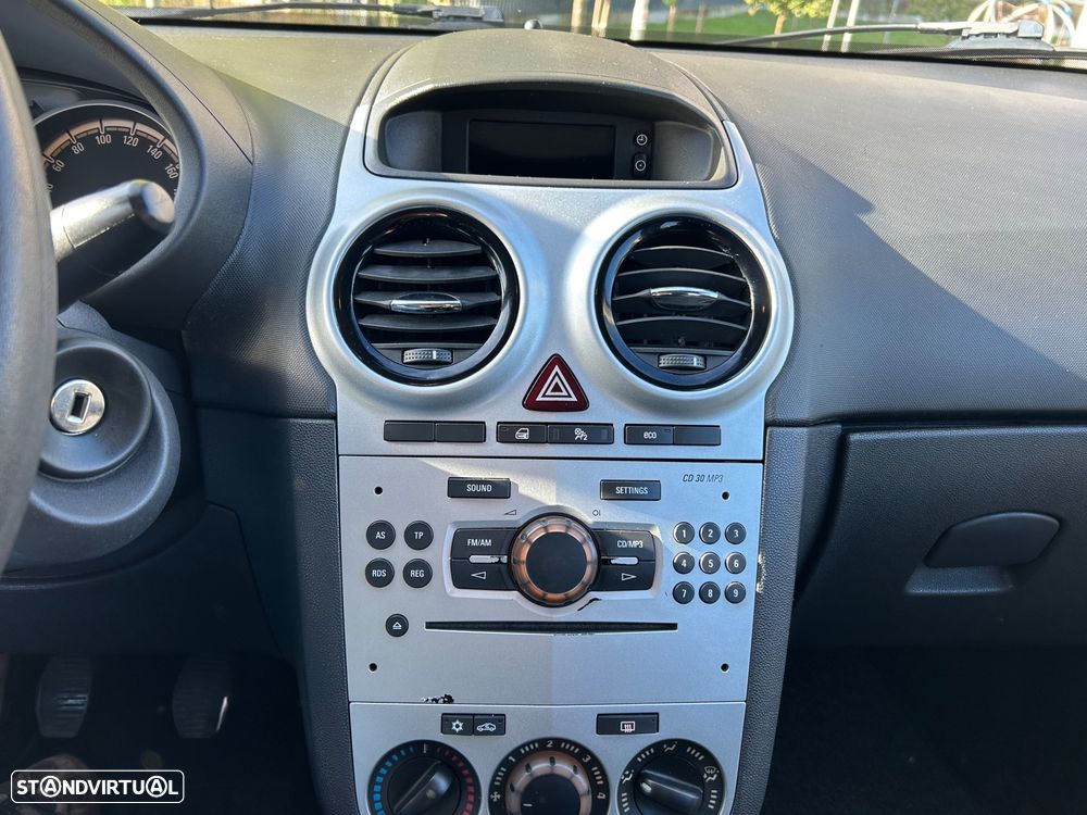 Opel Corsa - 8
