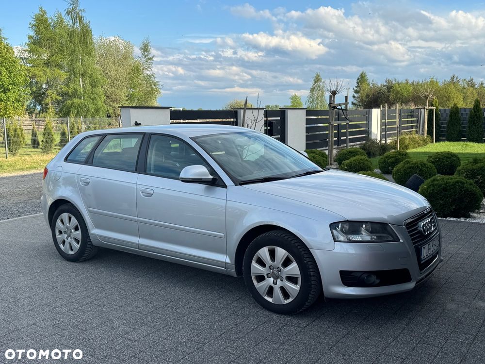 Audi A3 Sportback 1.6 Ambition - 11