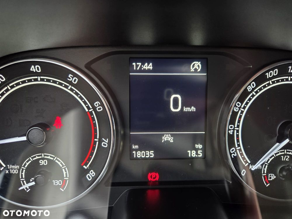 Skoda Fabia 1.0 Active - 7