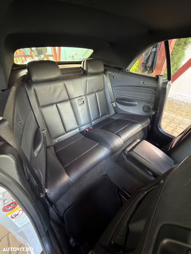 BMW Seria 1 120d - 14