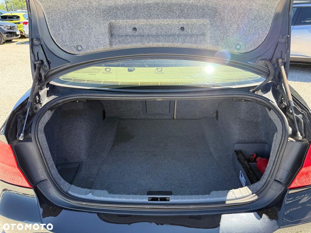 BMW Seria 3 328i - 28