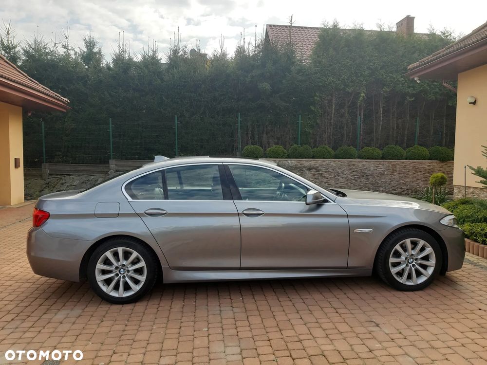 BMW Seria 5 520i Sport-Aut - 4