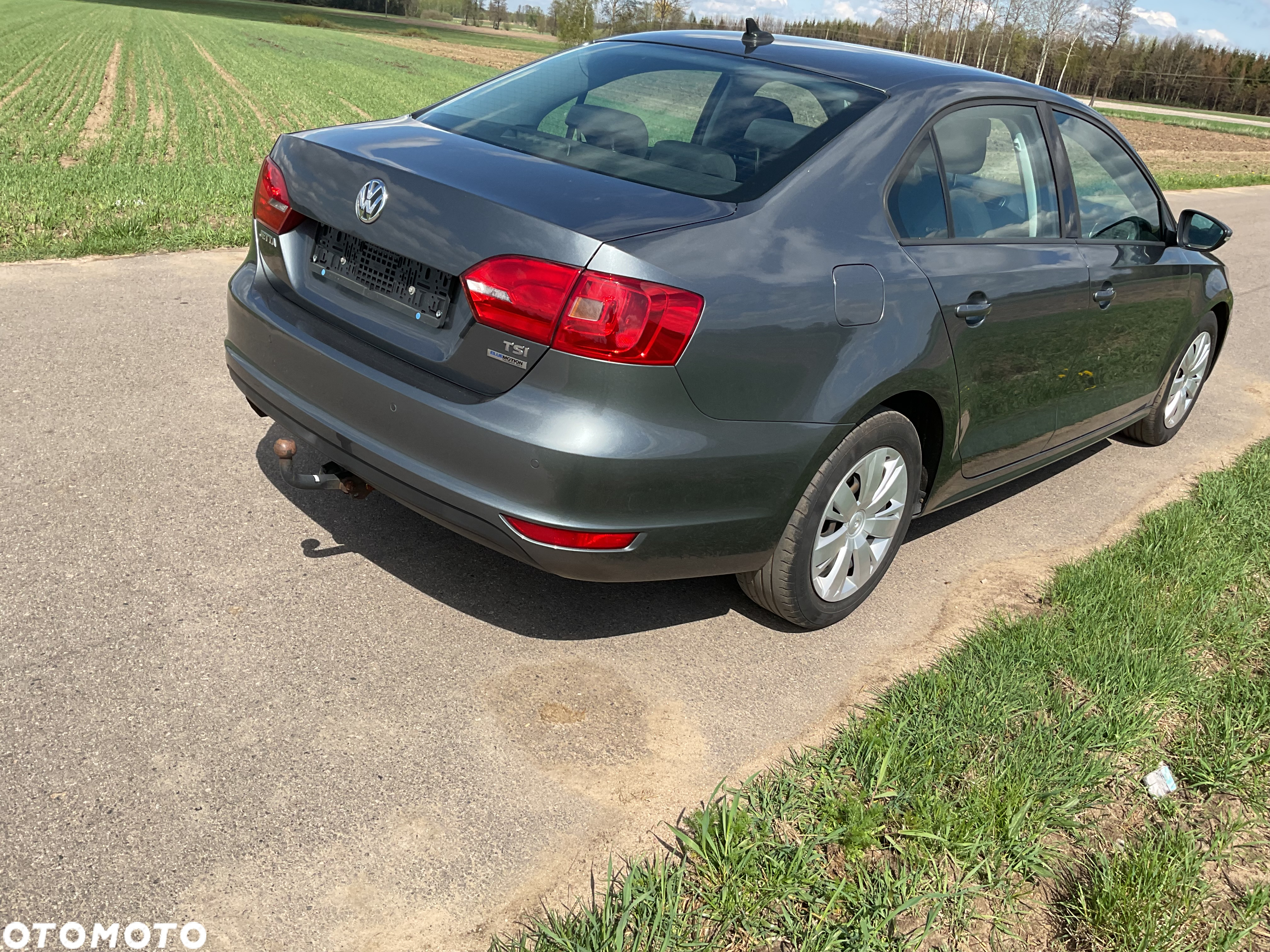 Volkswagen Jetta 1.2 TSI BlueMotion Technology Comfortline - 5