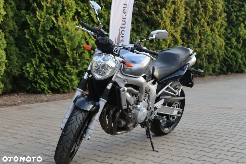 Yamaha FZ6 - 2