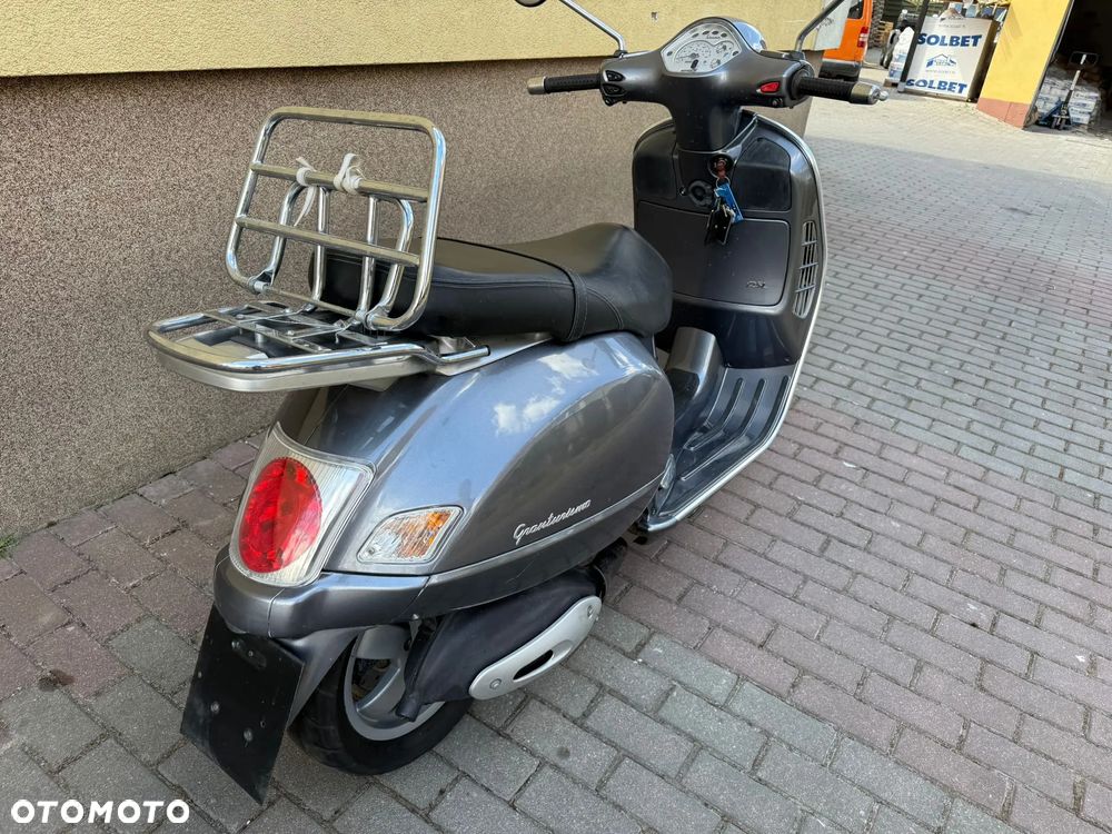 Vespa Grantourismo - 2