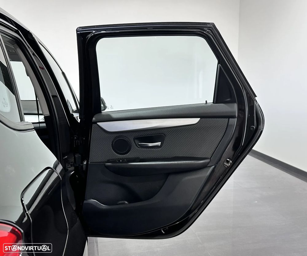 BMW 225xe Active Tourer Advantage - 49