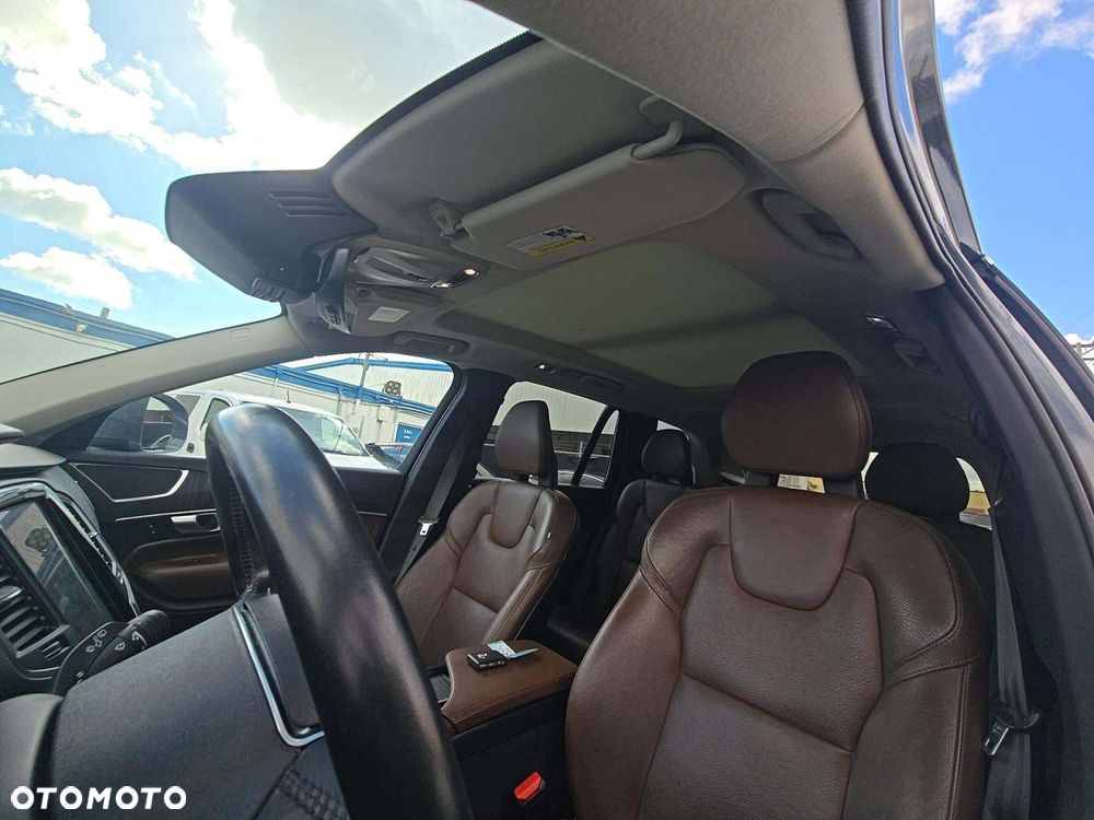 Volvo XC 90 T6 AWD Geartronic Momentum - 12