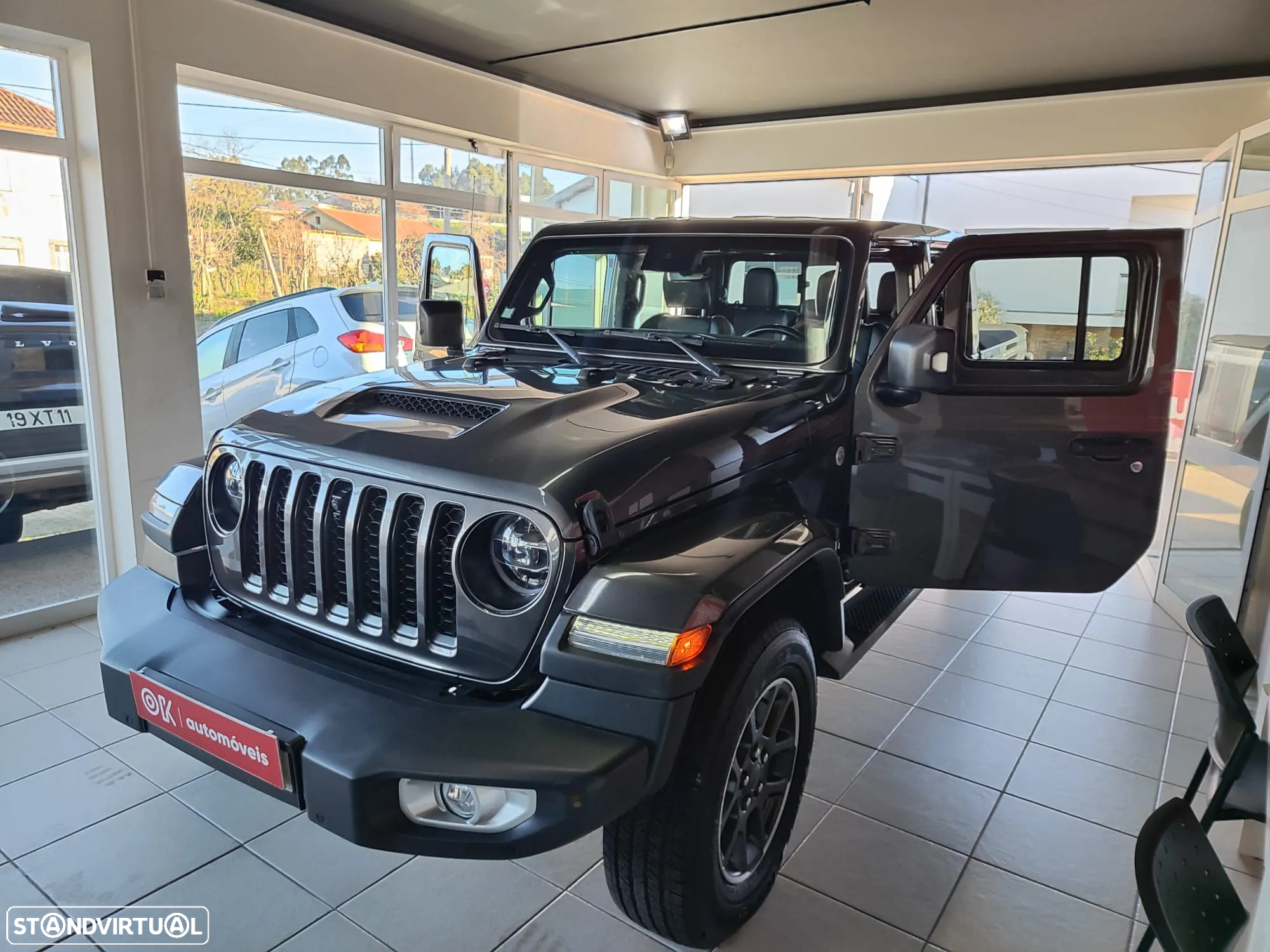 Jeep Gladiator 3.0 CRD Overland AT8 - 19