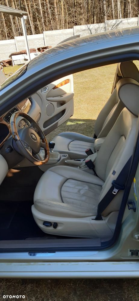 Jaguar X-Type 2.0 D Executive - 9