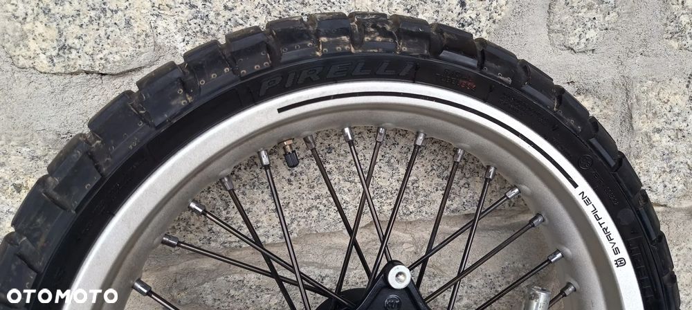 Husqvarna svartpilen 401 Licznik Zegary  Lampa Reflektr Felga koło przód ośka - 26