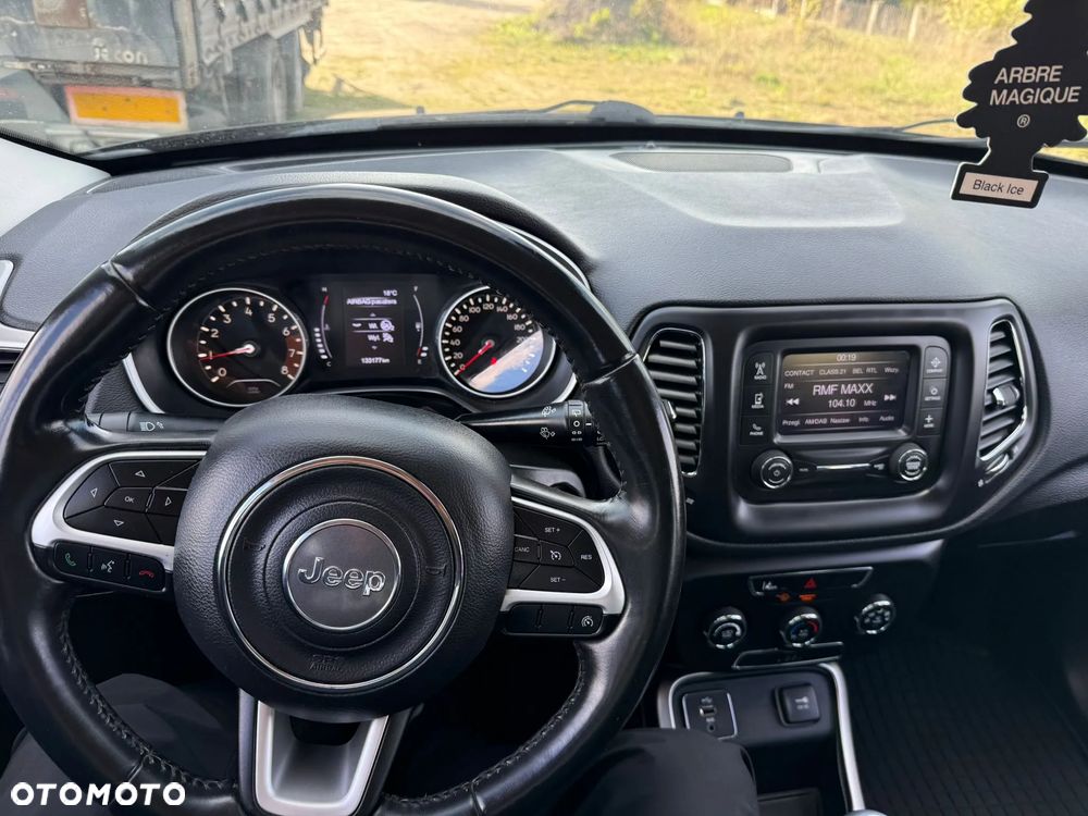 Jeep Compass 1.4 MultiAir Limited - 21