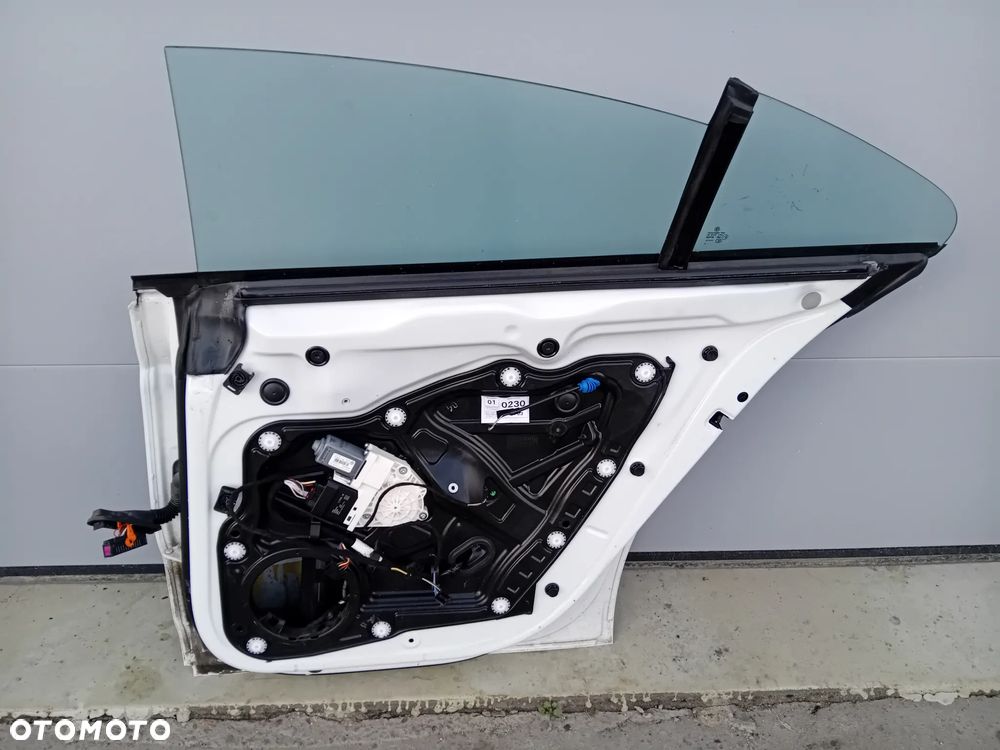 Drzwi prawy tył VW CC LC9a - 4