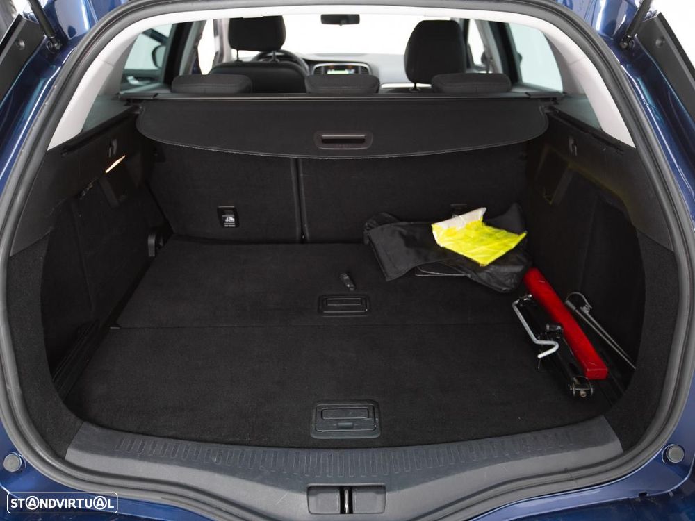 Renault Mégane Sport Tourer 1.5 Blue dCi Limited - 12