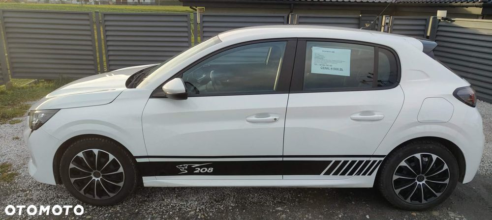 Peugeot 208 PureTech 75 Allure - 5