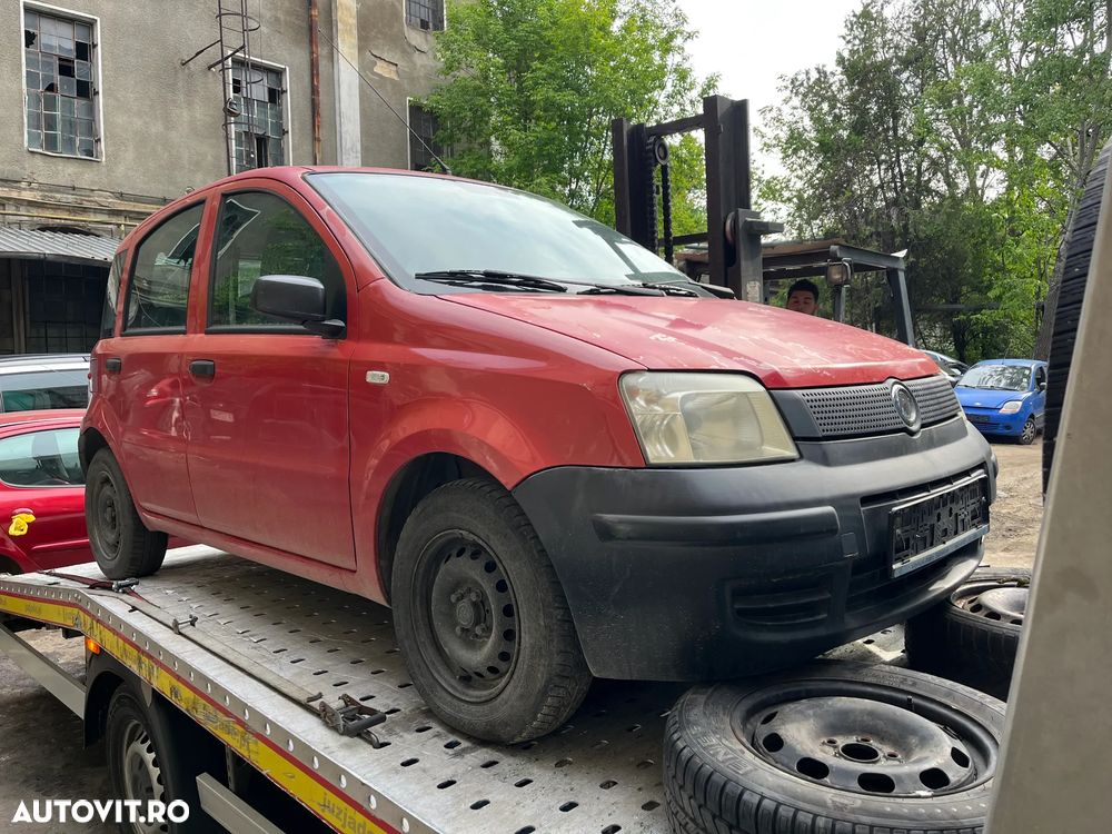 Dezmembrez Fiat Panda 2005 rosu benzina - 10