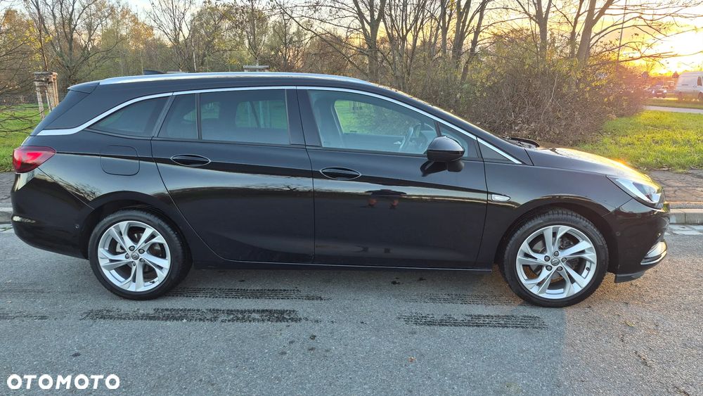 Opel Astra V 1.4 T Dynamic - 4