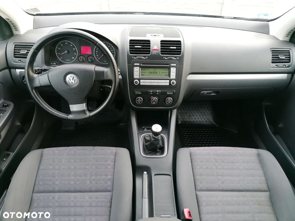 Volkswagen Golf 1.6 Tour - 12