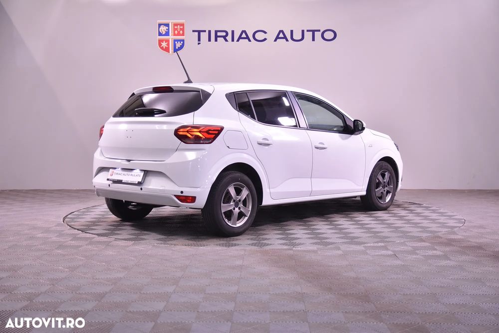 Dacia Sandero - 5