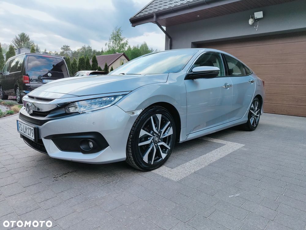 Honda Civic 1.5 i-VTEC Turbo CVT Executive - 34