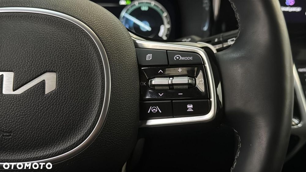 Kia Sorento 1.6 T-GDI HEV XL 7os - 26
