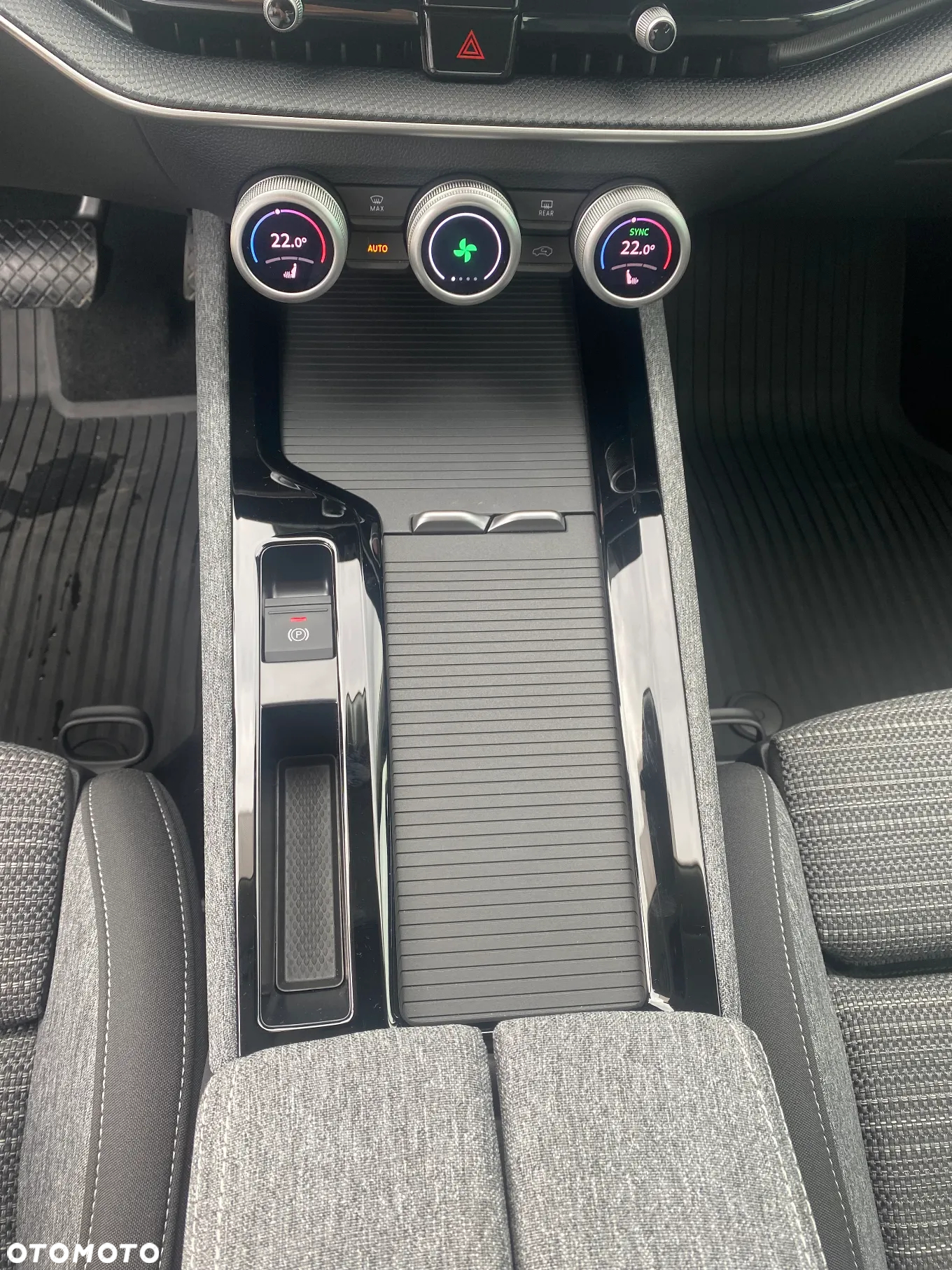 Skoda Superb 2.0 TSI 4x4 Selection DSG - 30