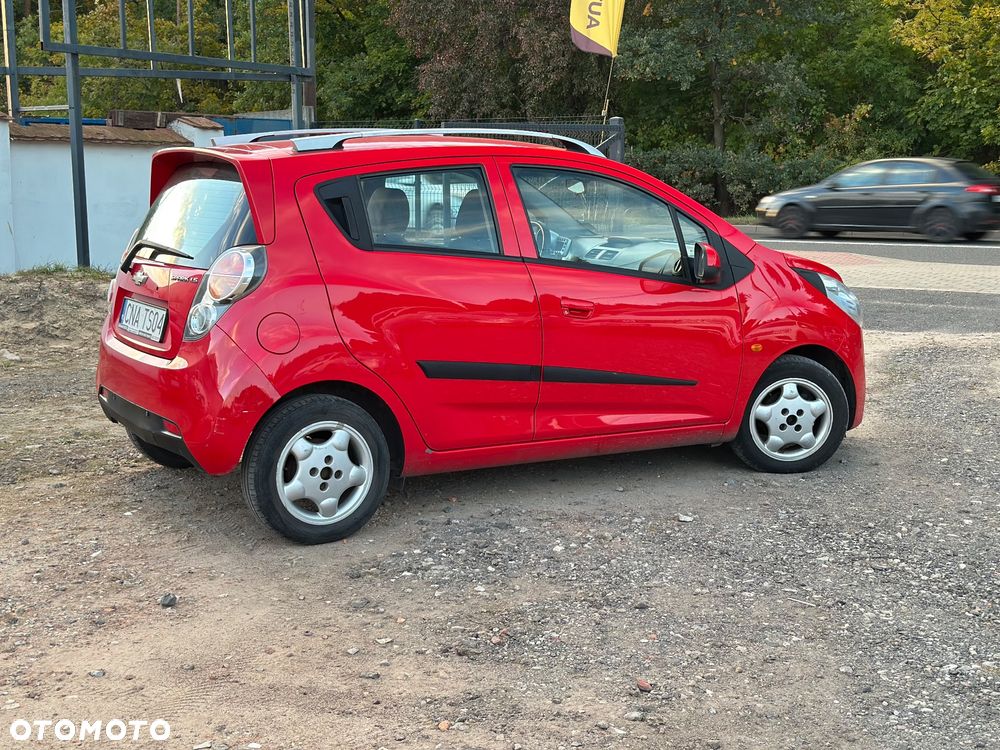 Chevrolet Spark - 10