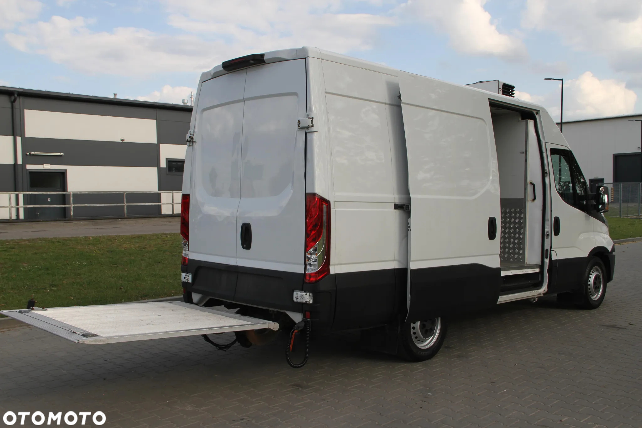 Iveco DAILY - 9