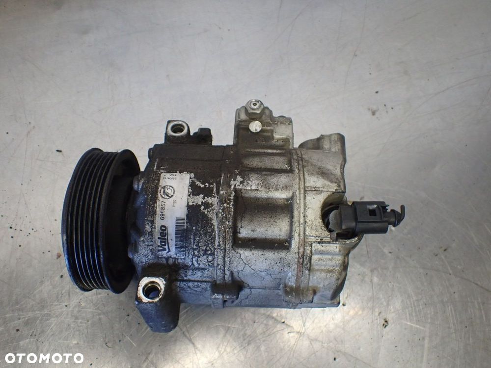 SPRĘŻARKA KLIMATYZACJI VOLKSWAGEN PASSAT B5 FL - 2