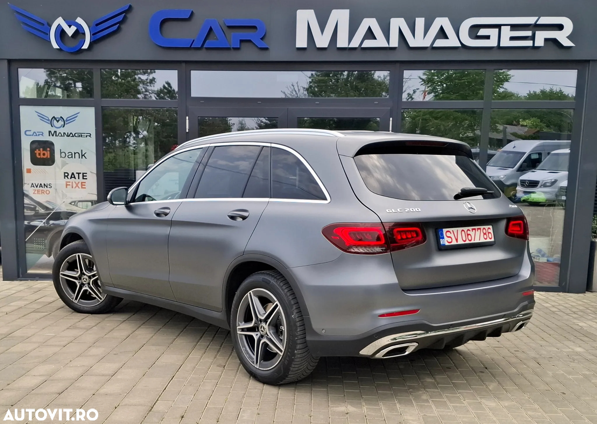 Mercedes-Benz GLC 200 4Matic 9G-TRONIC AMG Line - 3